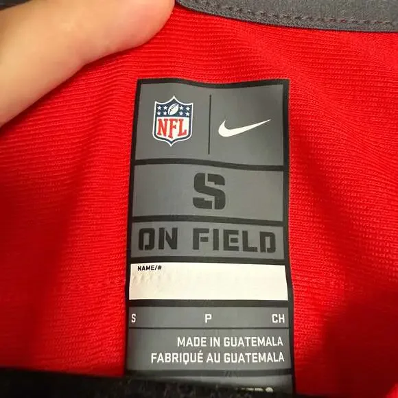 Nike Men's Patrick Mahomes Kansas City Chiefs Game NFL Football Jersey - Picture 5 of 7